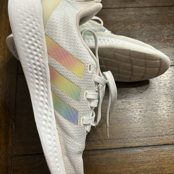 ADIDAS WOMENS SIZE 7.5 LIMITED EDITION GREAT CONDITION SNEAKERS ATHLETIC RUN - Picture 6 of 8